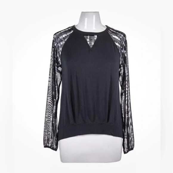 Lucy Be Still Long Sleeve Top Size Large - Picture 1 of 10